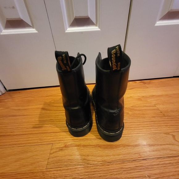 Dr. Martens Black Lace Up Boots - Picture 6 of 6